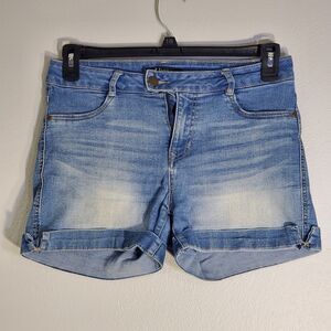 Women's Short d.jeans Denim Blue Jeans. Sz 6. Cotton Polyester Rayon Spandex